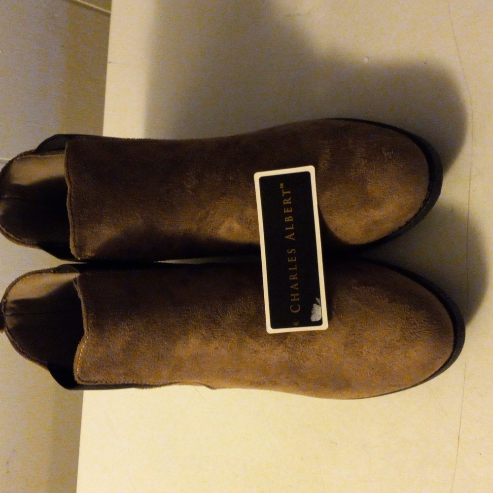 Ladies boots